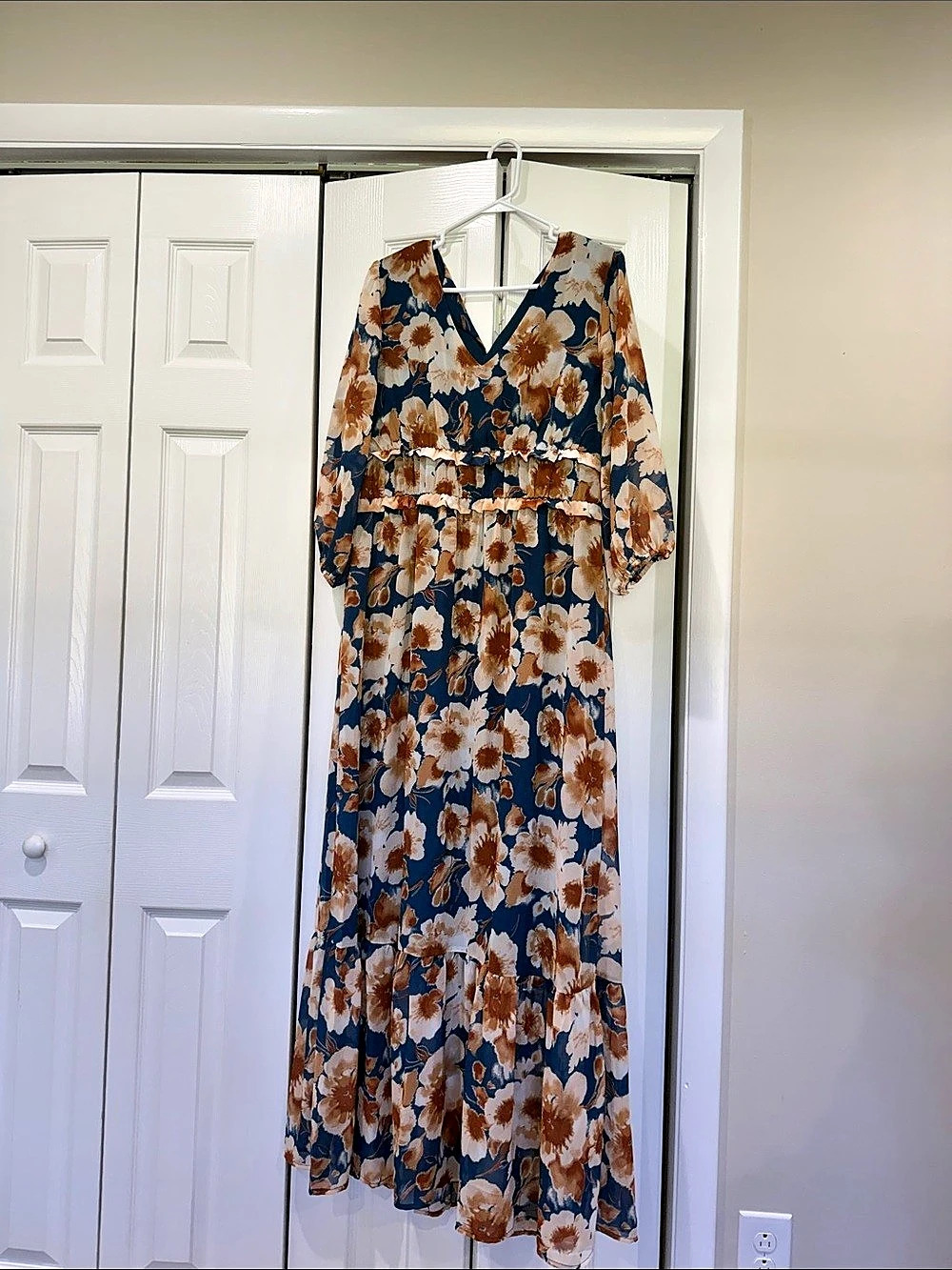 Floral Maxi Dress in Blue & White Like New